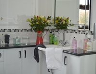 Garden Room Ensuite bathroom